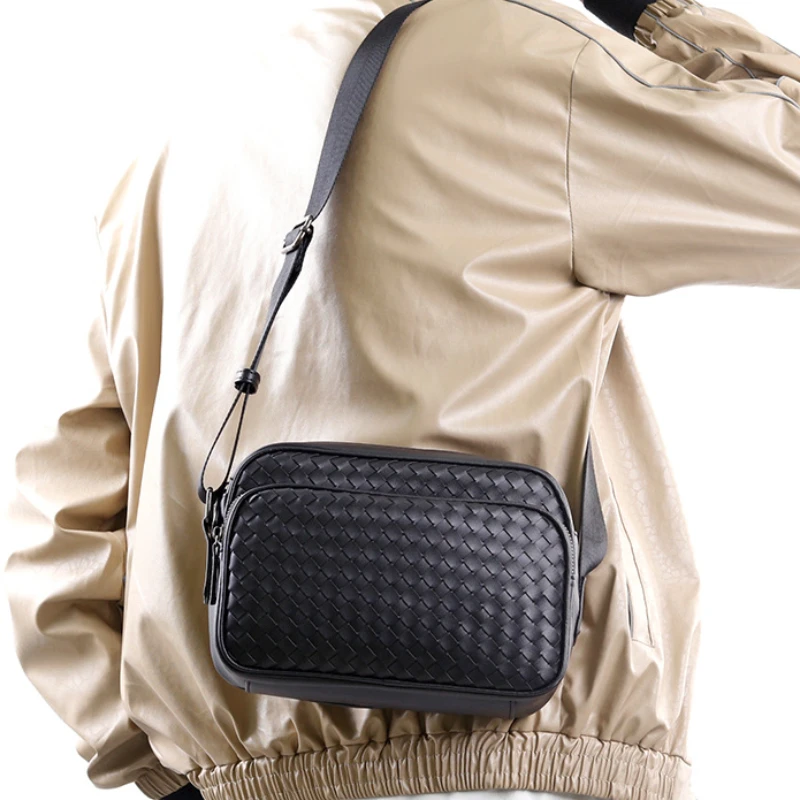 

Tidog Korean men's bag leather small square bag mobile phone shoulder bag