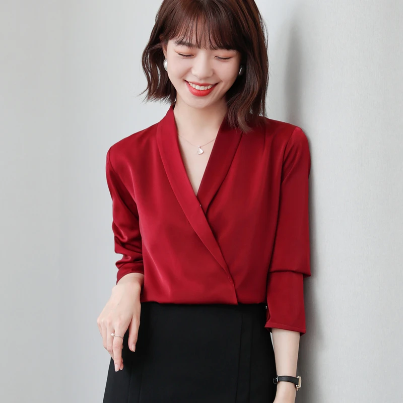 

Шелковая атласная Свободная Женская рубашка, новая модная блузка, однотонная Летняя Повседневная Блузка с V-образным вырезом и длинным рука...