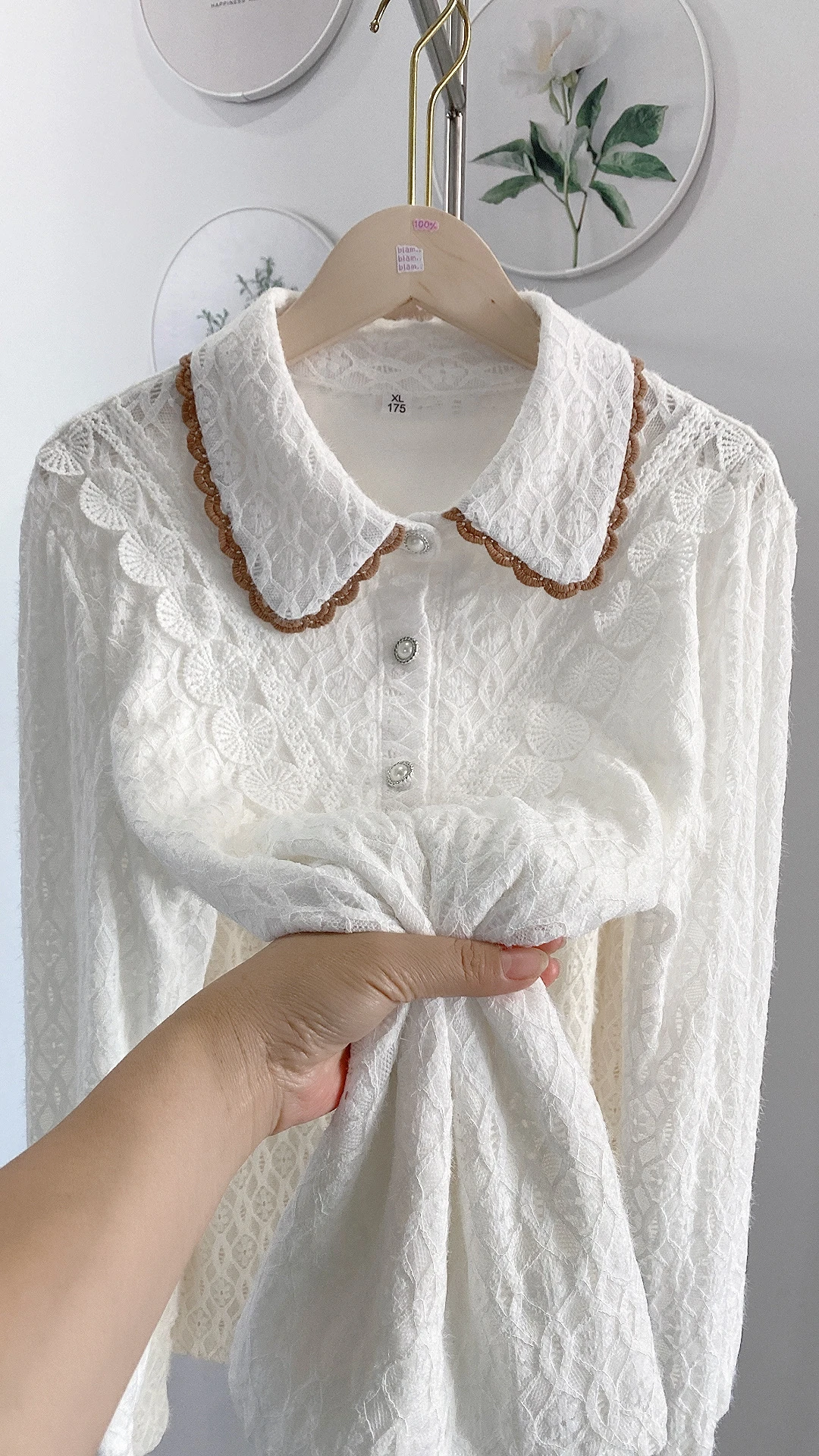Color Matching Lace Doll Collar Lace blouse Slimming Long sleeve Shirt Socialite Fleece-l...