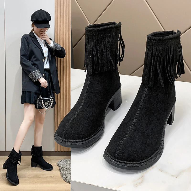 

Женские ботинки с круглым носком, на среднем каблуке, размеры до 43