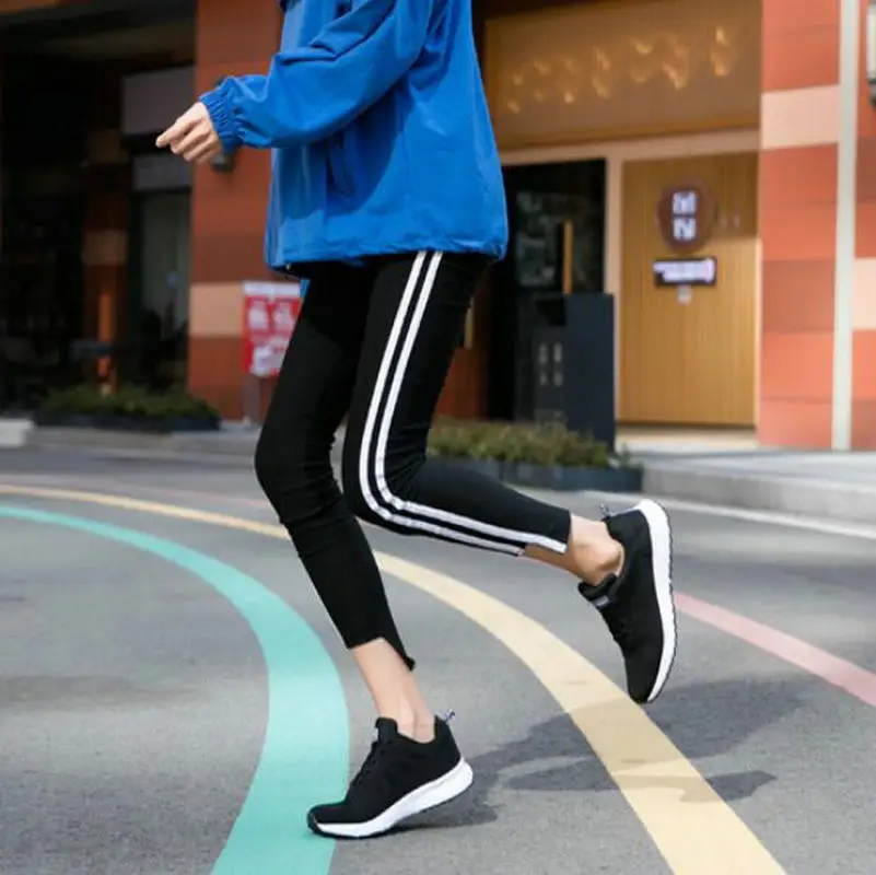 Fashion Breathable Walking Mesh Flat Cycling Shoes Women Casual Shoes Woman White Sneakers Women 2022 Tenis Feminino Female Shoe