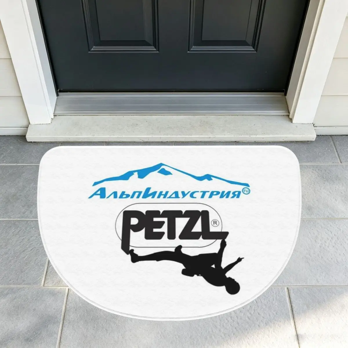 Фото Спортивный коврик Petzl из мягкой фланели, полукруглый, нескользящий, впитывающий, для ванной комнаты и гаража. №5