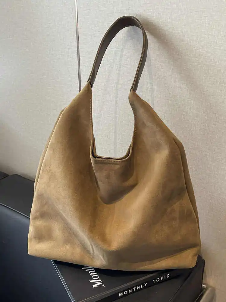 Новая трендовая женская сумка большой емкости Сумки для пригорода 2024 с одной