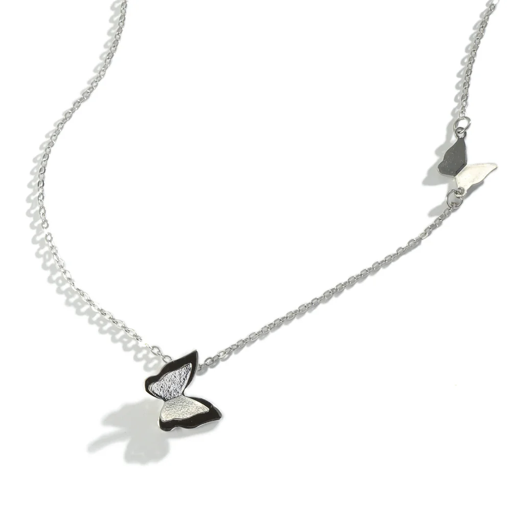 

Coconal Fashion Silver Color Women Butterfly Frosty Design Necklace Pendant Fashion Necklace Party Gifts Necklace