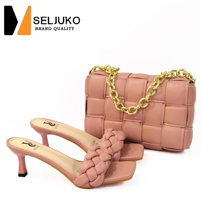 

Shoe Bag green Woven Large Plaid Pillow Bag Tofu Bag Diagonal Bag With Korean Fashion Stiletto High-Heeled Sandals