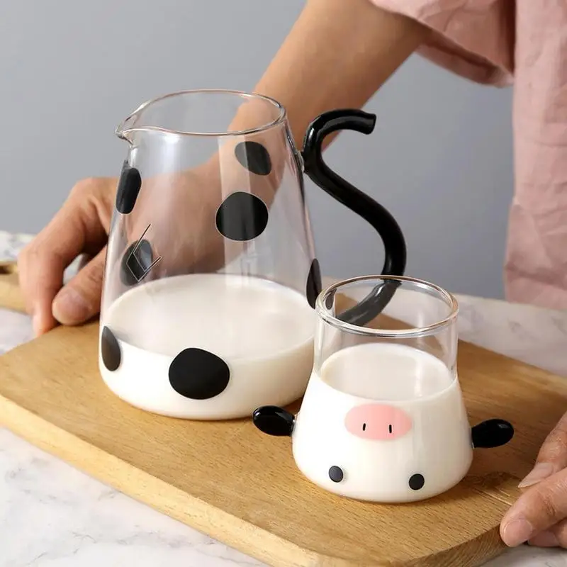 

550/1800ml Borosilicate Glass Cow Water Pitcher Bedside Milk Carafe Pitcher With Transparent Tea Kettle Juice Milk Jug Drinkware