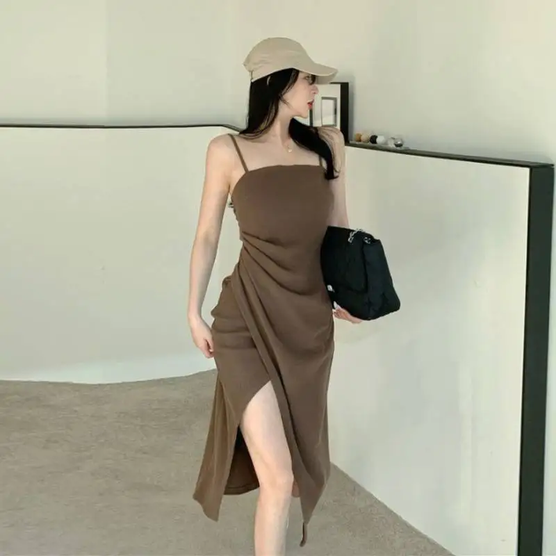 

Сексуальные приталенные платья для девушек, женские платья на бретелях-спагетти для молодых девушек, лидер продаж, асимметричные миди-платья на лето, модные простые асимметричные платья Ins