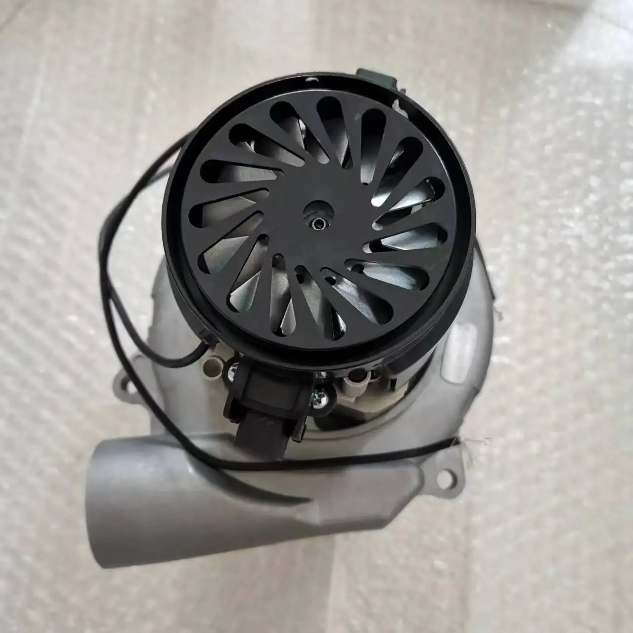 Мотор-скруббер для пола 220 В 1800 Вт