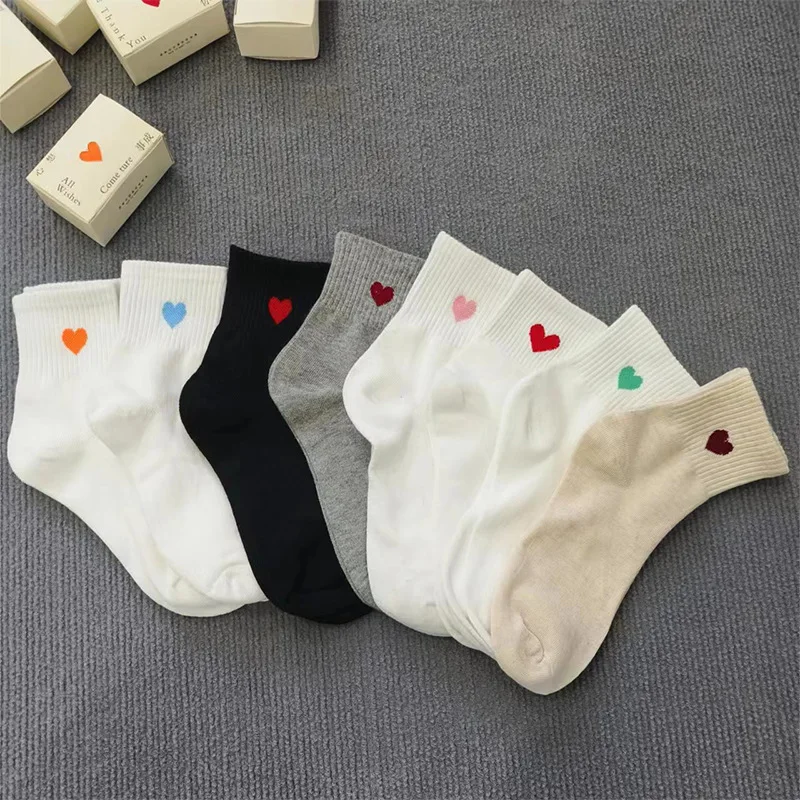 8 pairs Thin Mid-Calf Love Fashion Style Four Seasons Solid Color Casual Cotton Socks