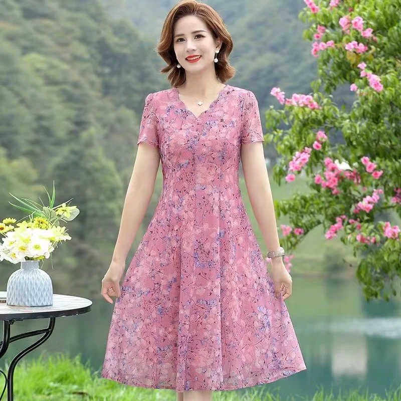 

BL33 Middle aged Female Mother's New Noble Dress Fashionable Summer Middle Age Style Chiffon Skirt