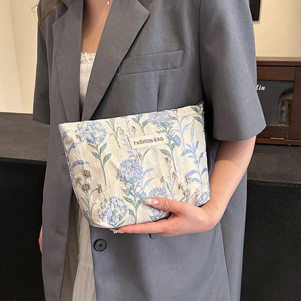 Модная женская косметичка YANZAI портативная сумка для туалетных принадлежностей