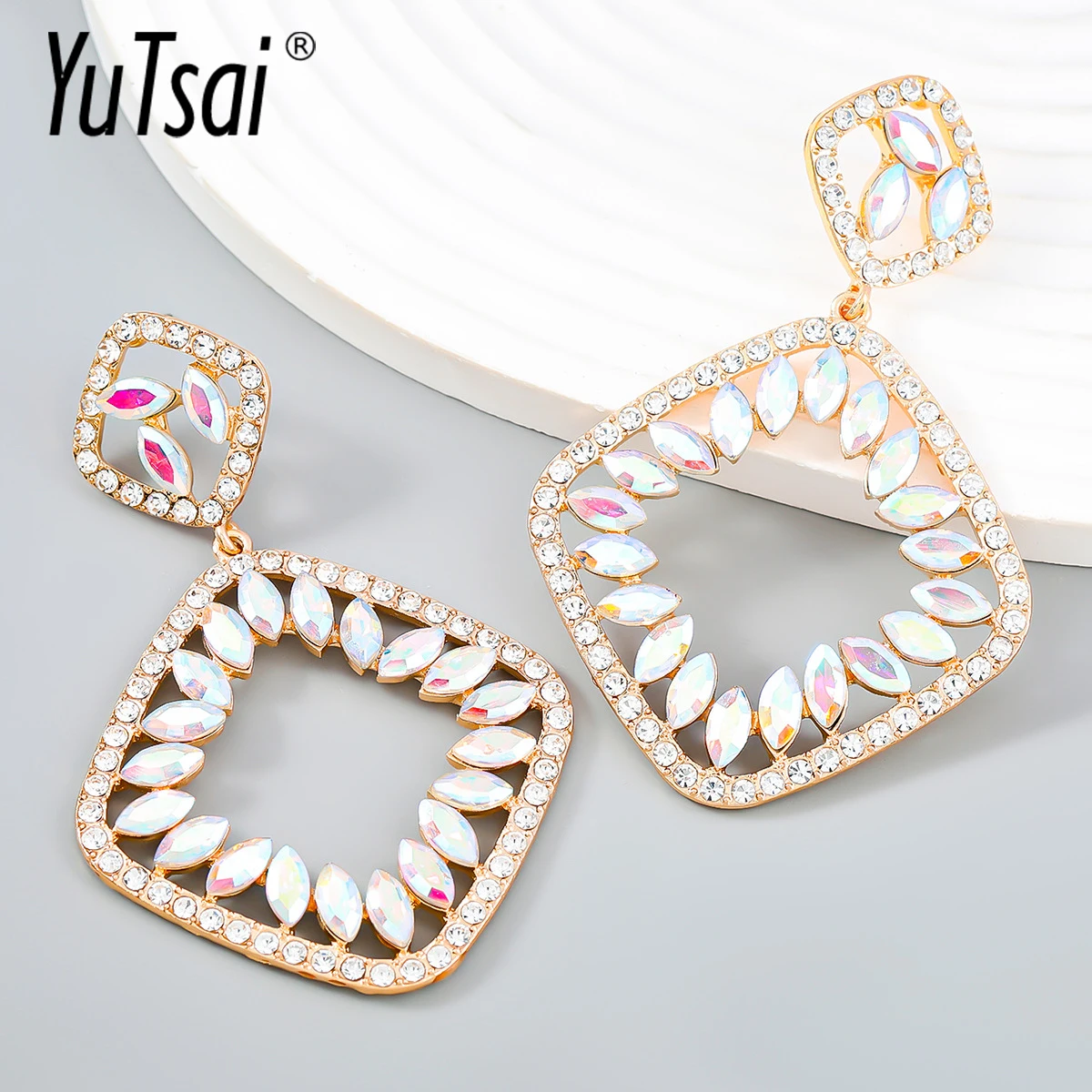 

YUTSAI Fashion Acrylic Square Alloy Drop Earrings Special Personality Plated Gold Earring for Women Jewelry Gifts YT943