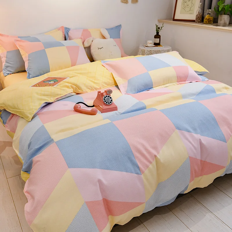 

4pcs Geometric Duvet Cover Queen 100% Cotton Colorful Nordic Duvet Cover Bed Linens Reversible Diamond Flat Sheet Bedding Set