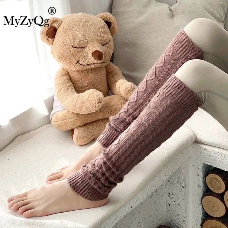 

Autumn and Winter Women Aerial Yoga Mid-tube Stockings Soft Skin-friendly Elastic Dance Pilates Long Knitted Leg Warmers Socks