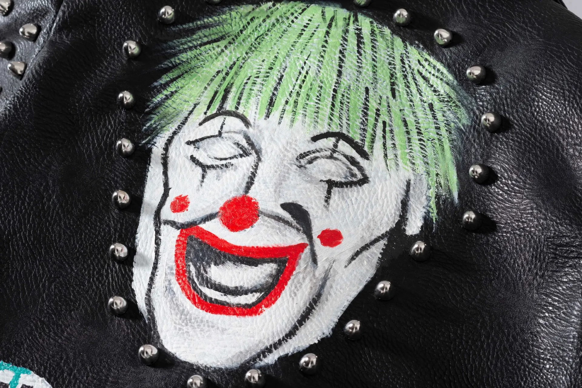 Spring and Autumn New Street Hip Hop Rock Performance Personality Clown Character Print Heavy Industry Rivet Short LeatherJacket