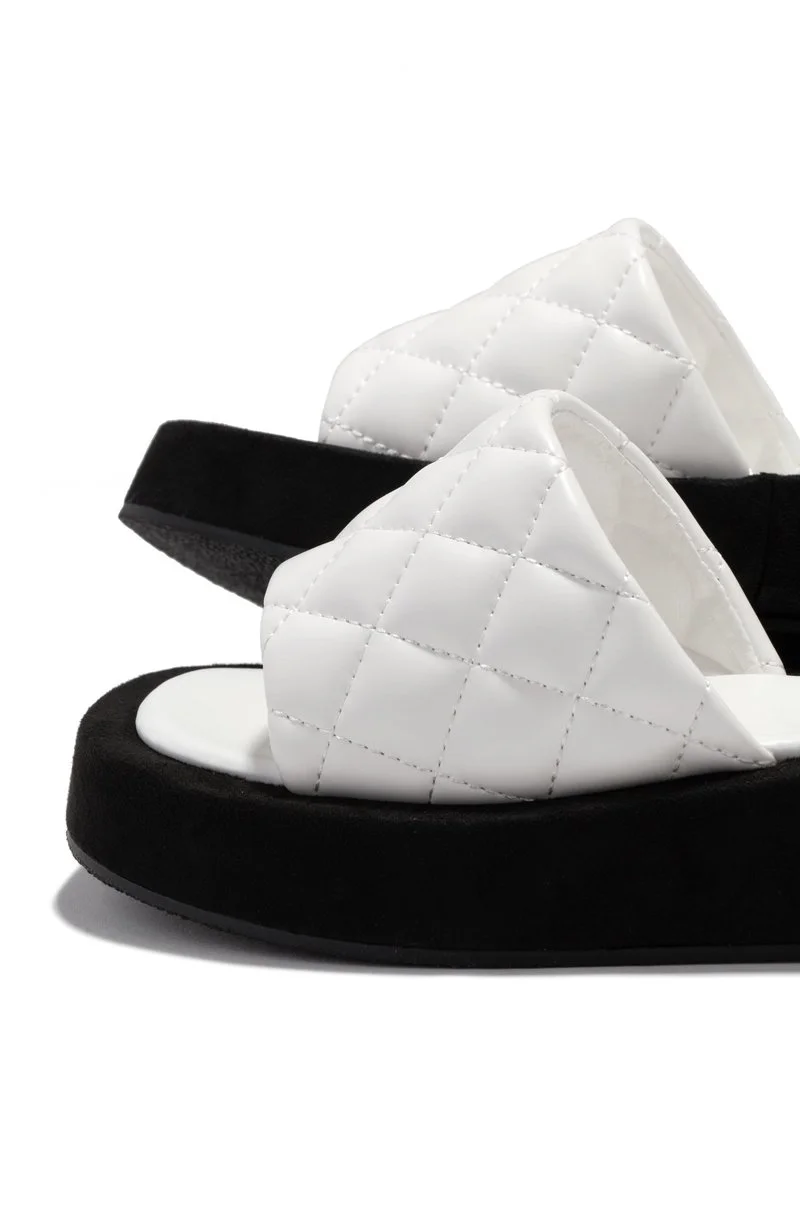 Summer New Outdoor Woman Large Size Slippers Female Casual Rhombus Platform Shoes Fashion Plaid Flat Sandals