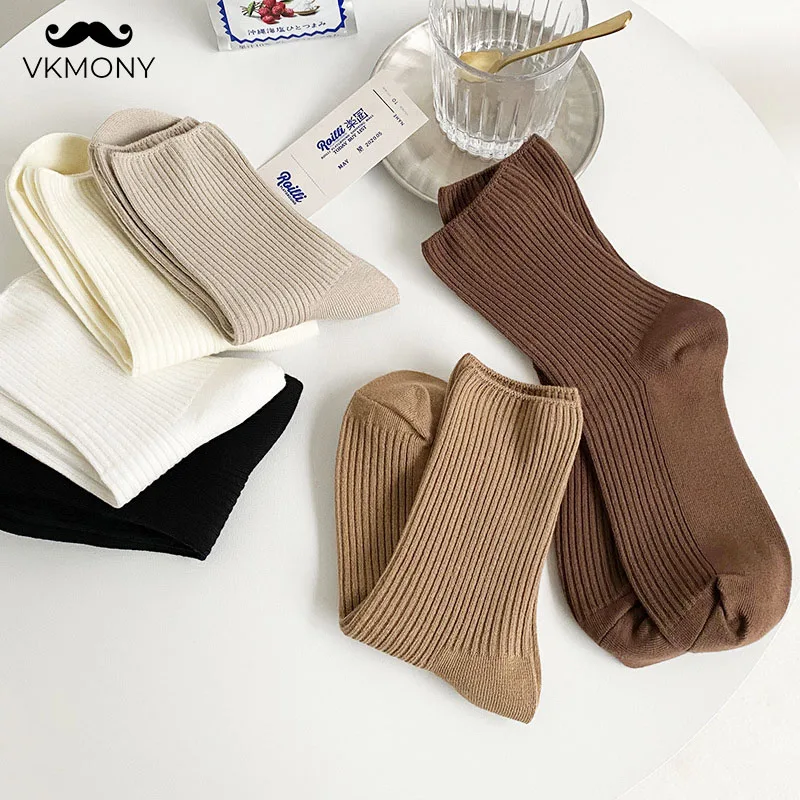 

3pairs/lot Cotton socks for women Retro Middle Tube Socks for girls Autumn Winter Funny Socks cute harajuku Fashion