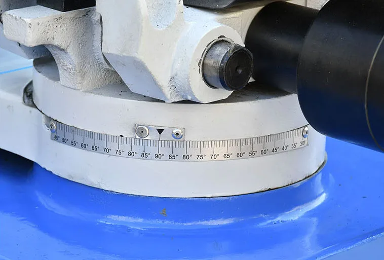 Станок для резки металлических труб из нержавеющей стали