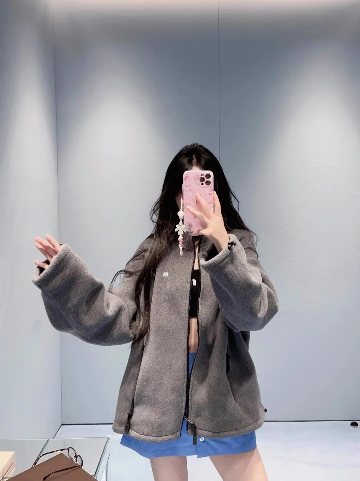 Универсальная свободная флисовая куртка с воротником-стойкой и молнией на груди