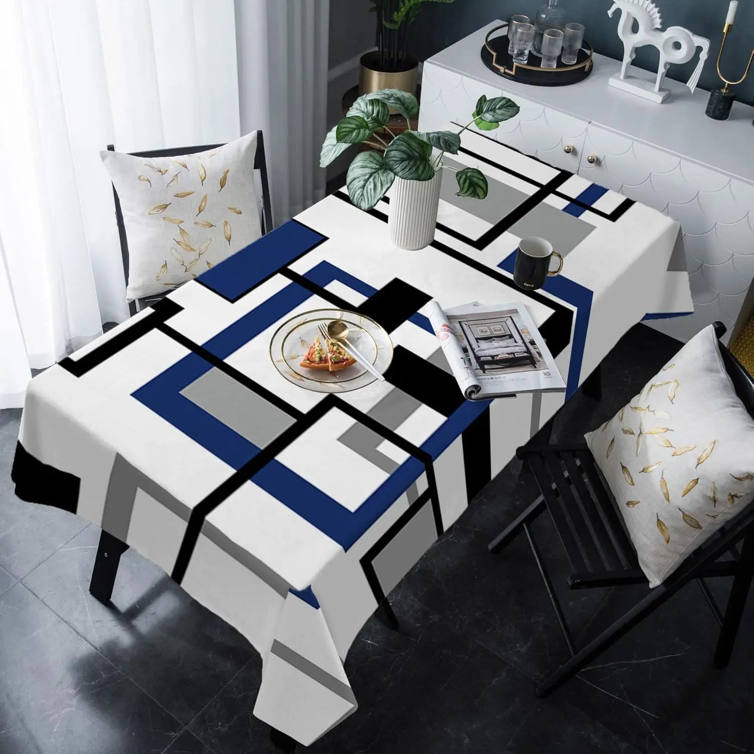 

Современная геометрическая скатерть из полиэстера