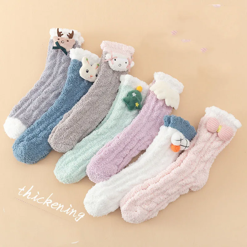 

Рождественские женские носки, осенне-зимние Утепленные бархатные носки кораллового цвета, носки с 3d-рисунком, гетры, женские носки