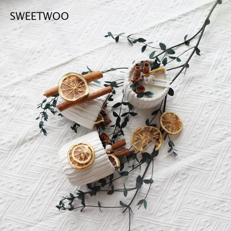 

Nordic Forest Style Cinnamon Plant Dried Flower Scented Candle Simple Smoke-Free Romantic Lasting Birthday Valentine's Day Gift