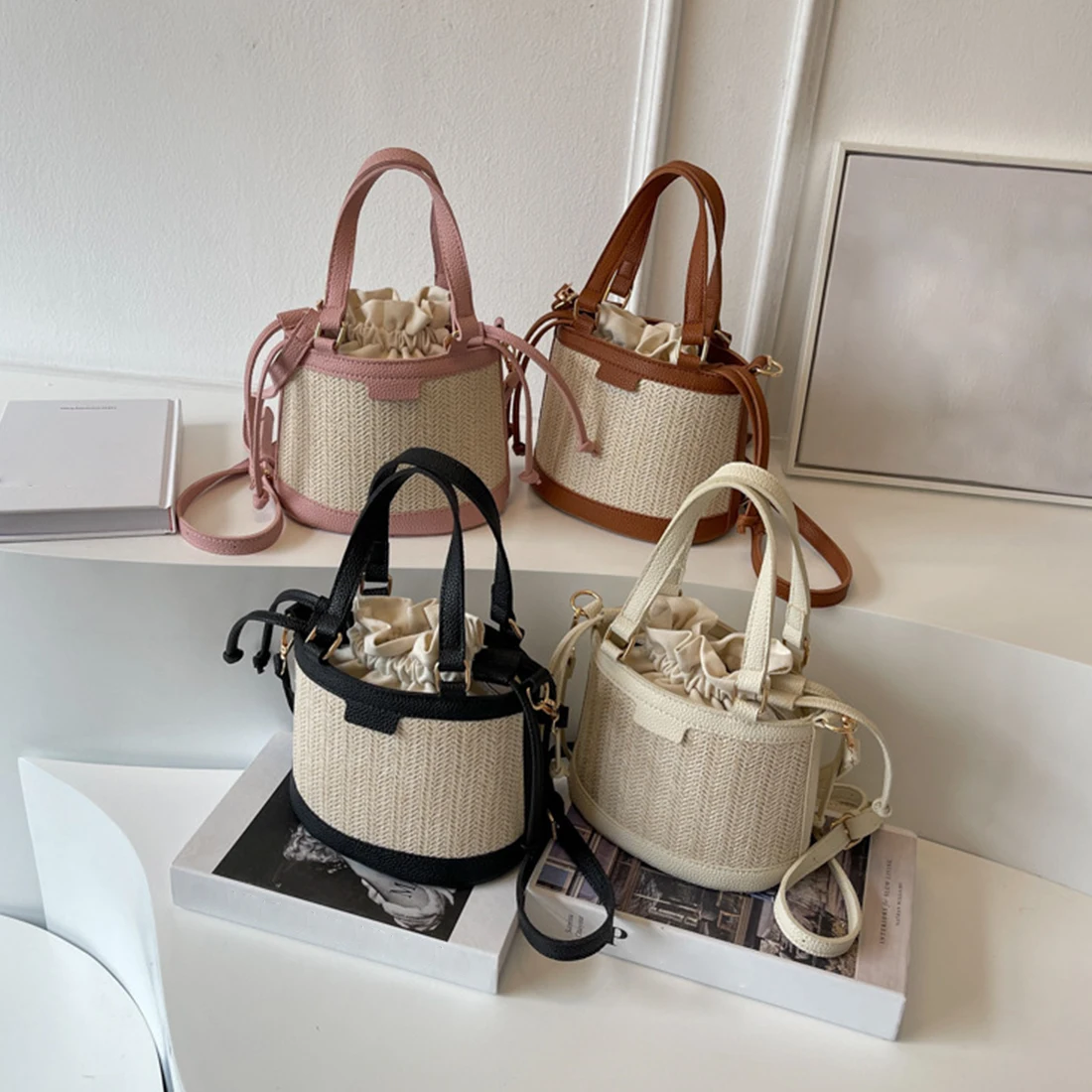 New Straw Braid Crossbody Bucket Bag Summer Fashion Niche Design Adjustable Strap Shoulder Bags For Women Vintage Bohemian Style