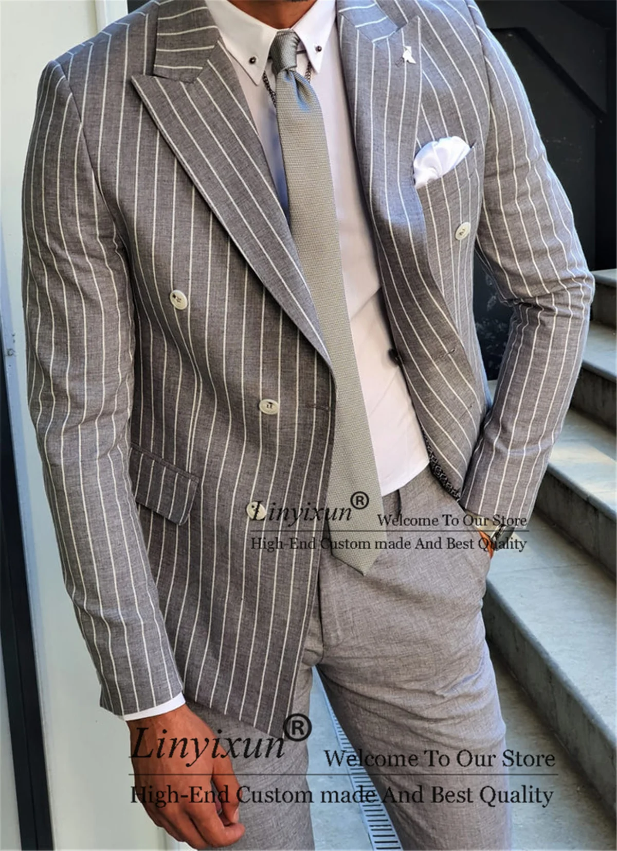 Casual Gray Vertical Stripe Men Suits Peak Lapel Groom Tuxedos For Wedding 2 Pieces Groomsmen Wear Prom Blazers+Pants Ouffit