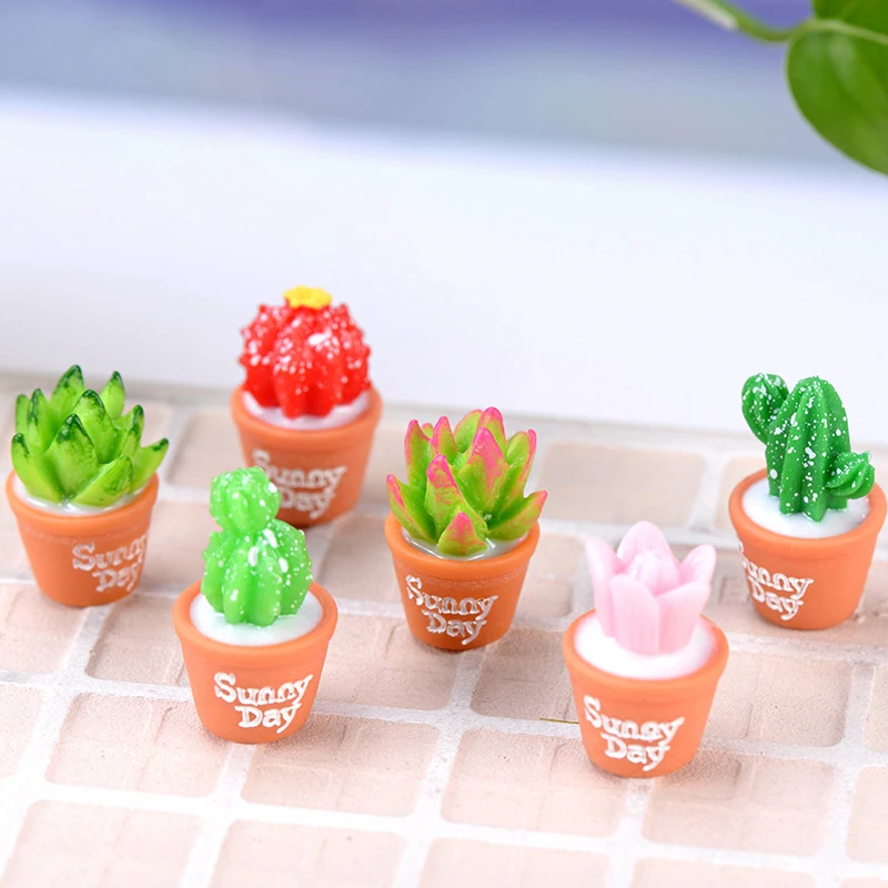 

2022 New Randomly Style Cute Cactus Resin Miniature Micro Landscape DIY Succulent Plants Home Decor(Random Color)