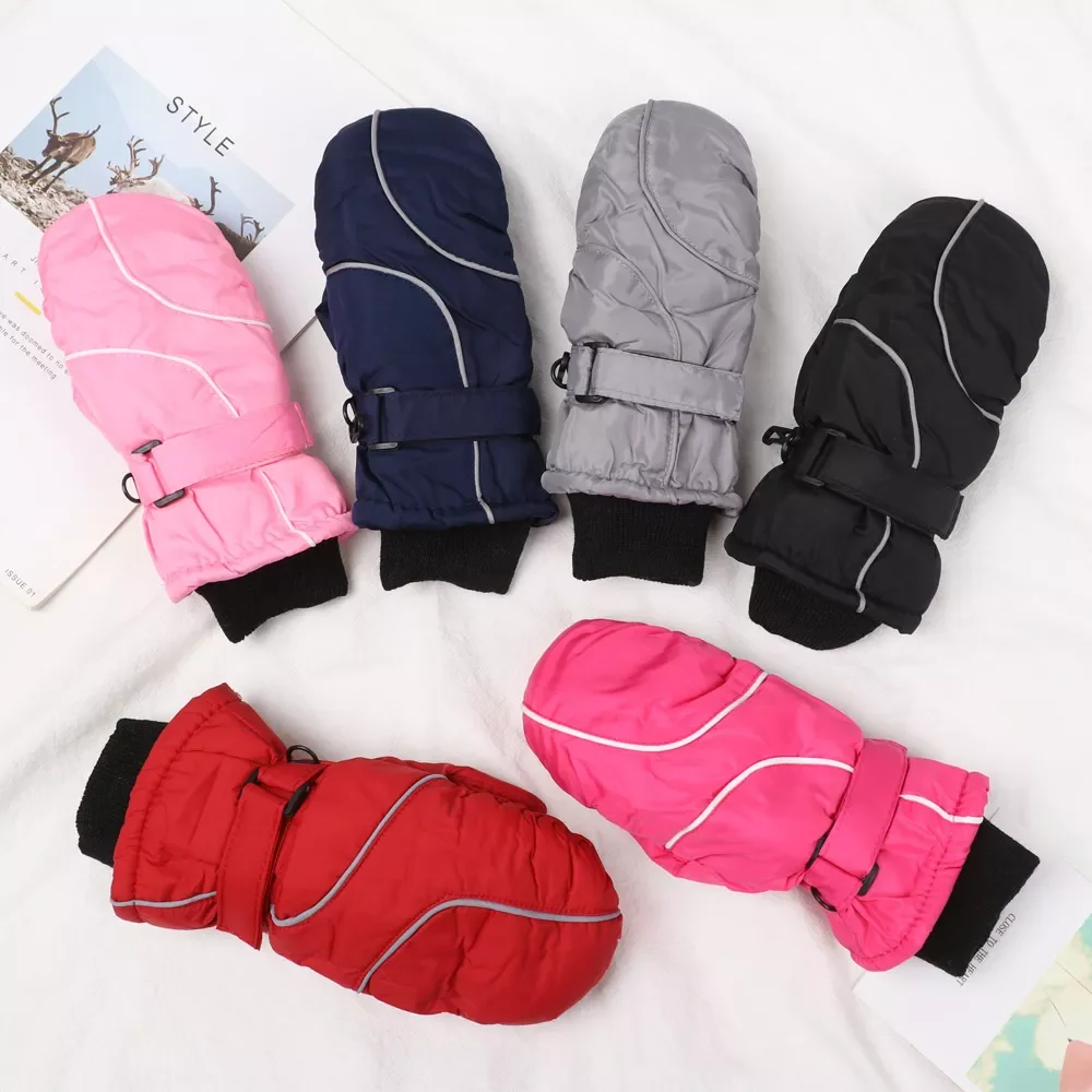 

Новые модные детские зимние теплые перчатки для снега для мальчиков и девочек лыжные ветрозащитные водонепроницаемые утепленные варежки т...