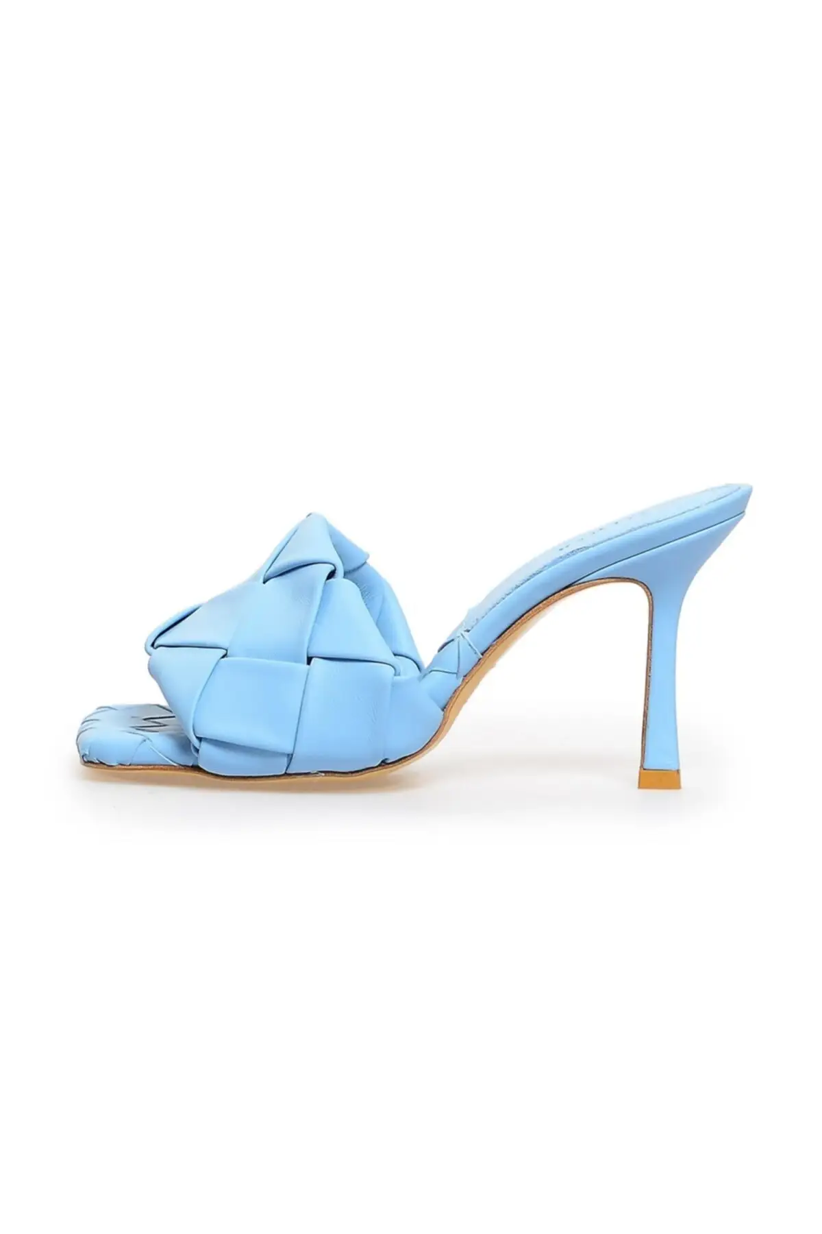 

Blue knit heels slippers