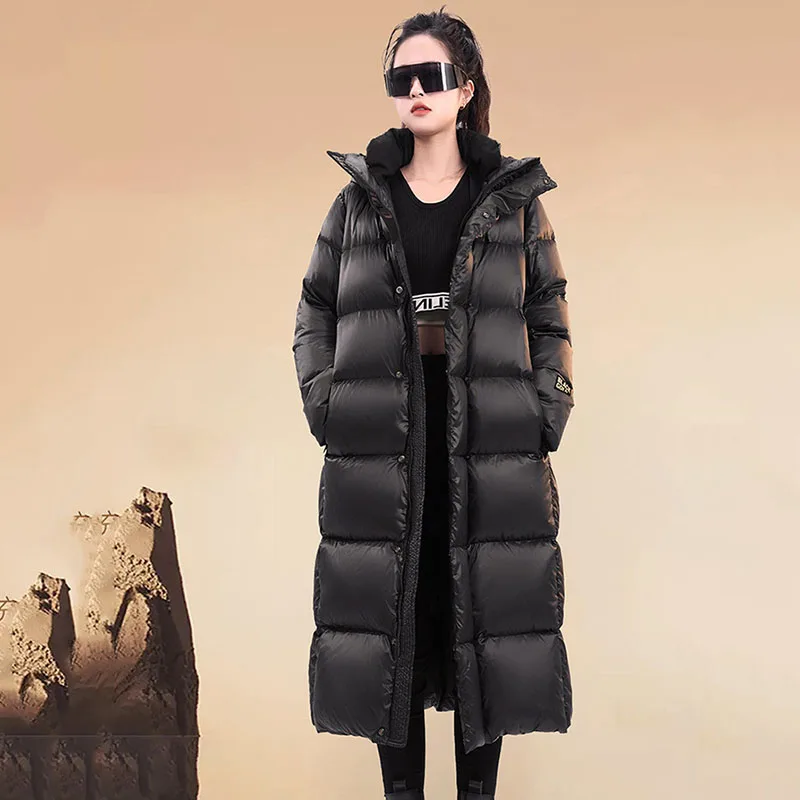 Женский теплый пуховик с капюшоном на белом утином пуху модель H122 зиму 2024