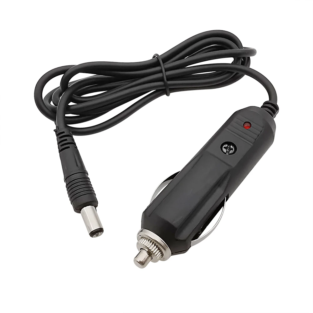 

1 разъем для автоматического зажигания сигарет 12 В, соединяющий 5.5 x 2.1 мм разъем DC