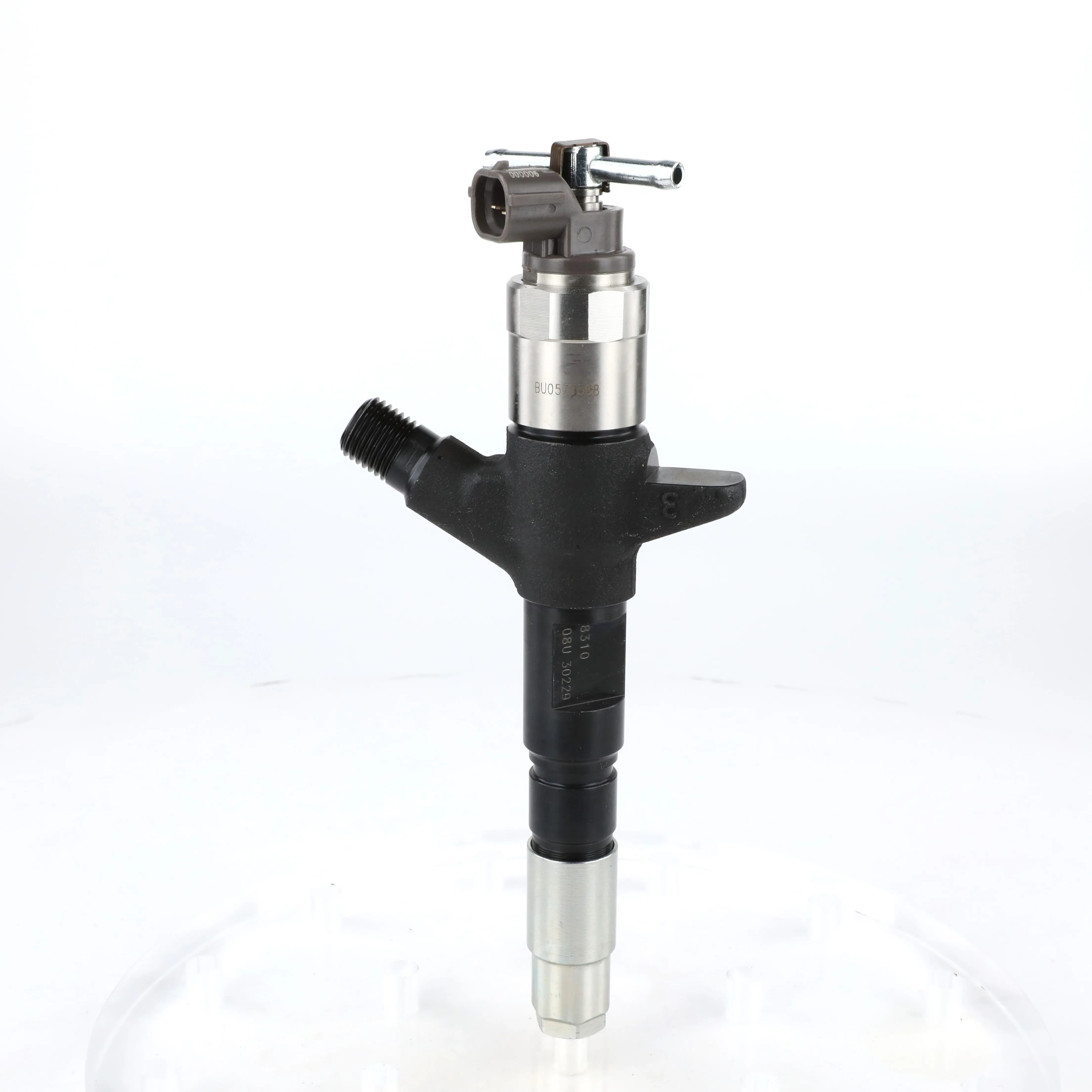 

095000-8310 095000 8310 топливный инжектор с общей топливной магистралью, сделано в Китае, новинка 33800-45700