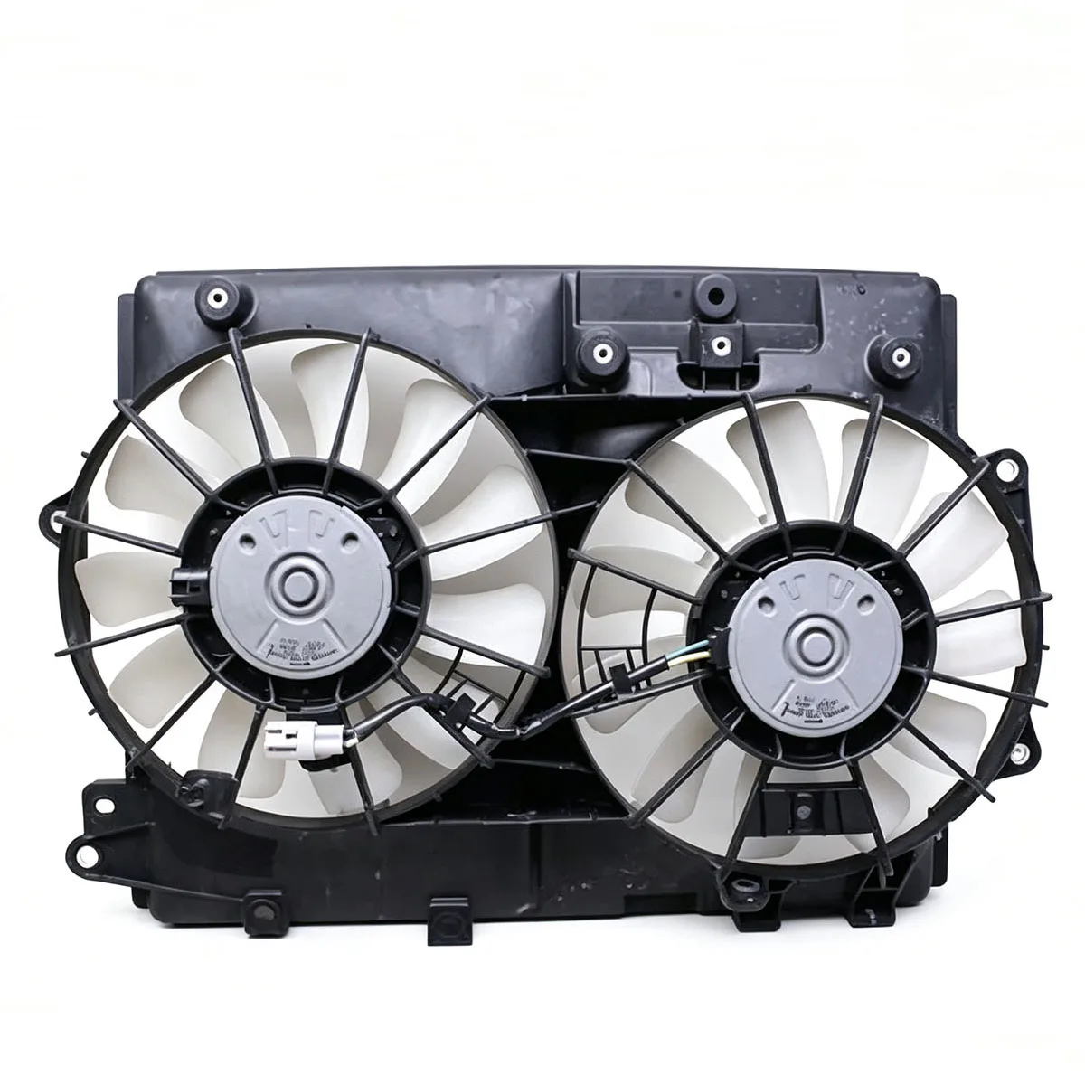 Фото Для Lexus IS220D 2006-2008 2.2D Вентилятор охлаждения радиатора в сборе OE 16361-26110 16363-26060 16363-26070 №1