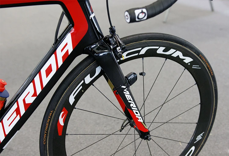 Колесная пара Speed 55t наклейка Fukuron для дорожного велосипеда |