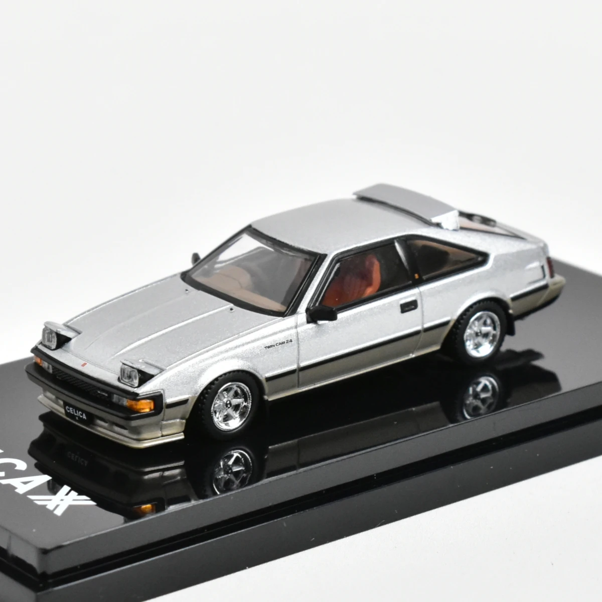 Коллекционная модель автомобиля HJ Hobby Japan 1:64 Celica, литая под давлением, для демонстрации (art.: 3920d975b53db) - 3920d975b53db