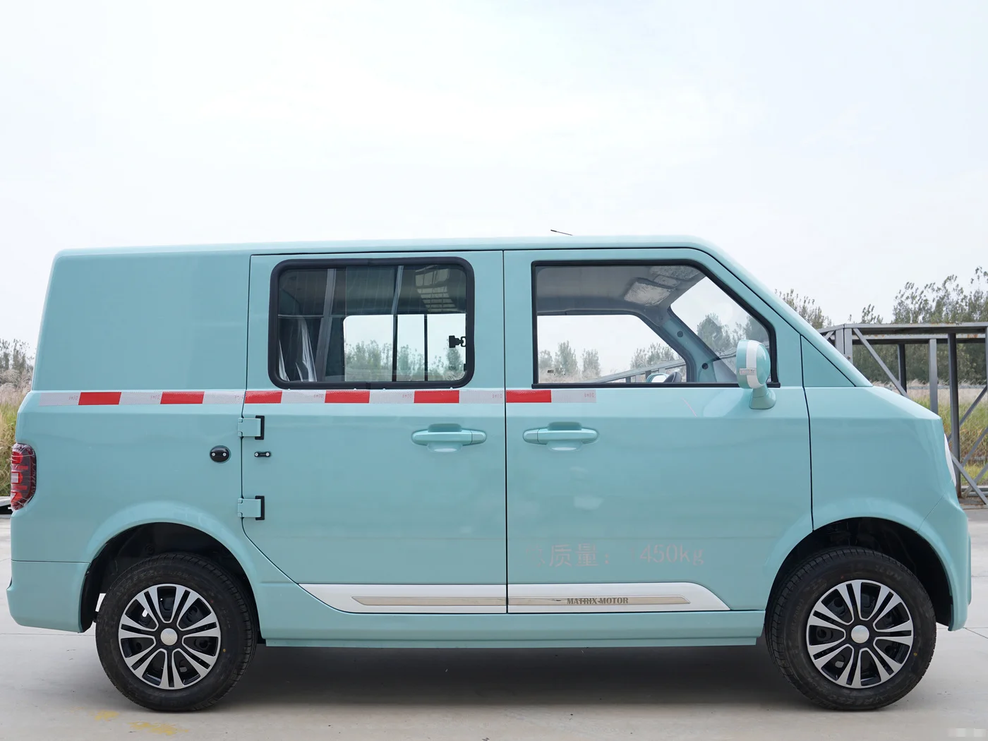 Новинка 2024 г. семейный дорожный электрический автомобиль-это гараж автомобиль