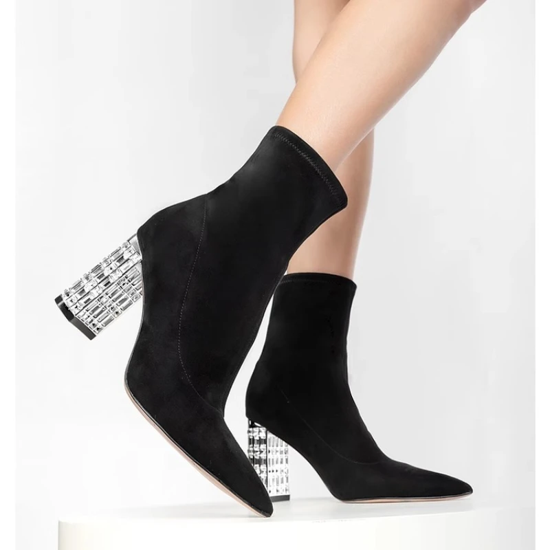 

Женские Эластичные ботильоны на высоком каблуке с острым носком