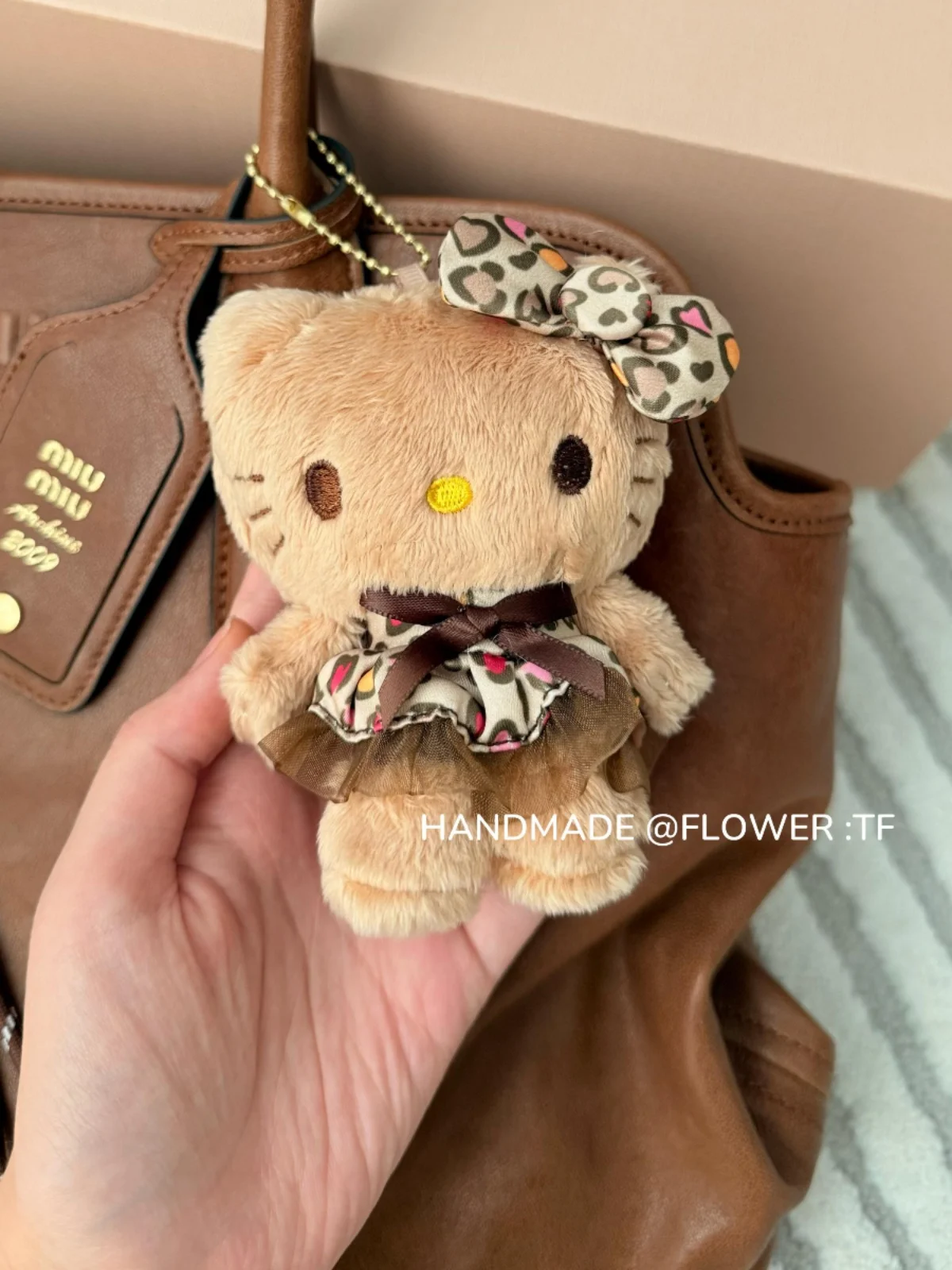 Милый BLAPINK Same Sle Hello Kit брелок для ключей с любовью плюшевая кукла сумка девочек