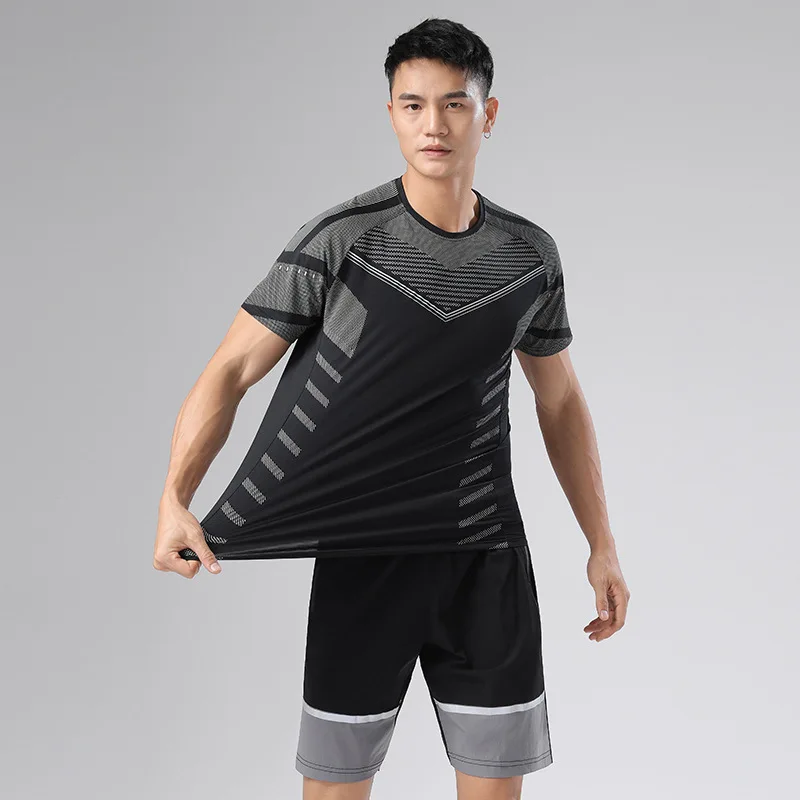 

Men's Ice Silk Quick-drying Men's Breathable Short-sleeve Shirt Loose Men's O-neck Gym Running Training Compression T-shirt
