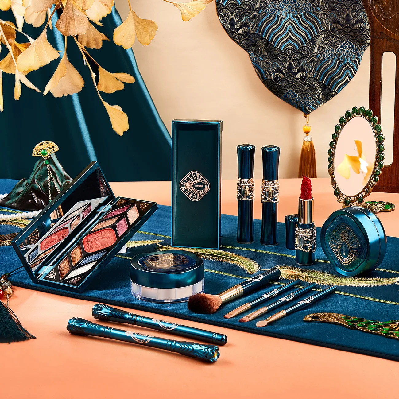 Набор для макияжа в китайском стиле 12 шт. помада тушь тени век кисти набор