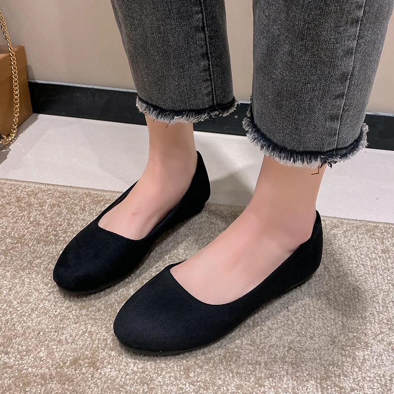 

Classic Women Flats Simple Solid Color Suede Shallow Mouth Non-slip Ladies Shoes Autumn New Plus Size Casual Round Toe All Match