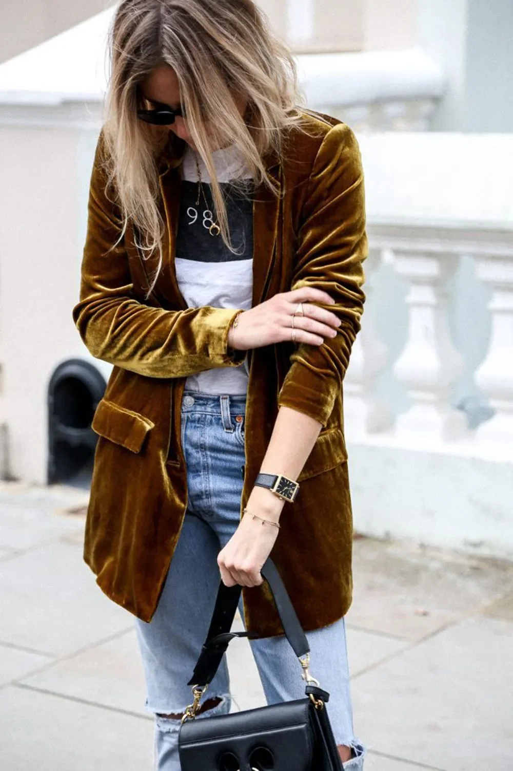 Женский бархатный блейзер с длинным рукавом офисный в Корейском стиле 2023