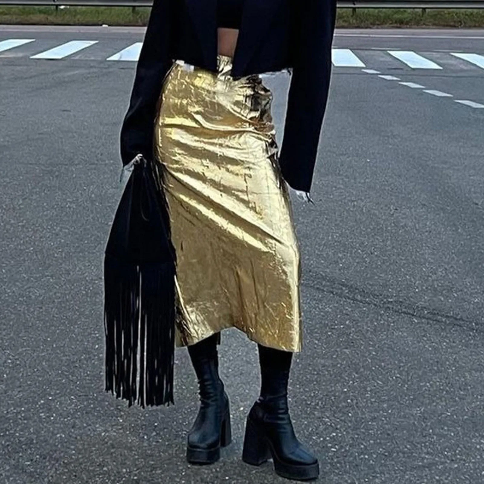 Женская трикотажная юбка миди