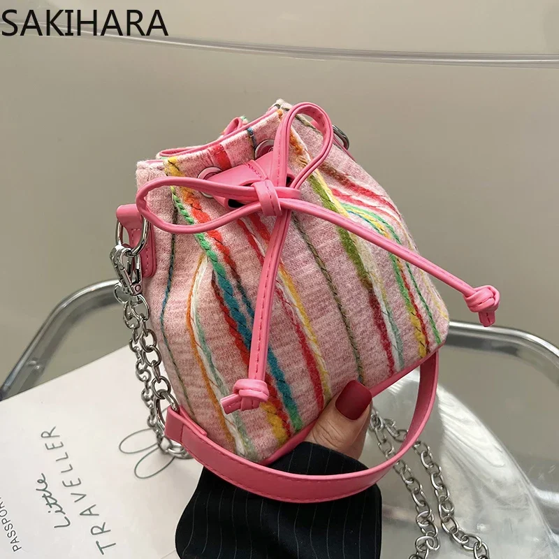 

2023 New Arrive Fashion All Match Chains Designer Contrast Color Patchwork PU Leather Mini Drawstring Casual Y2K Bolsa Feminina