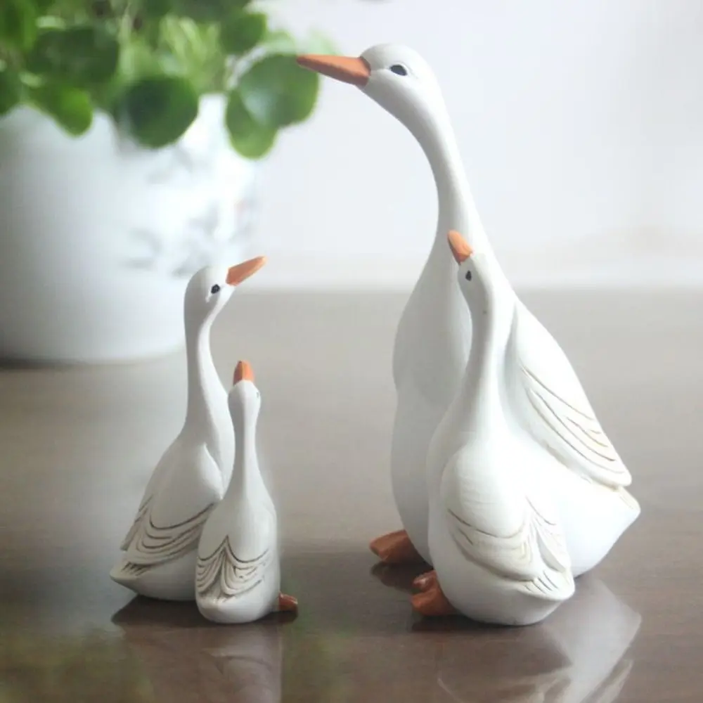 

Micro Landscape Decoration Resin Handicraft Garden Decor Simulation Mother Child Duck Animal Figurines Home Courtyard Ornaments