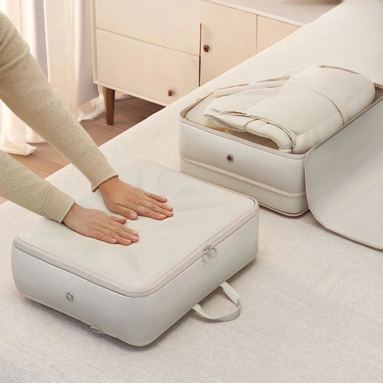 Складной пуховик из полиэстера большой емкости с ручкой сжатый для дорожной