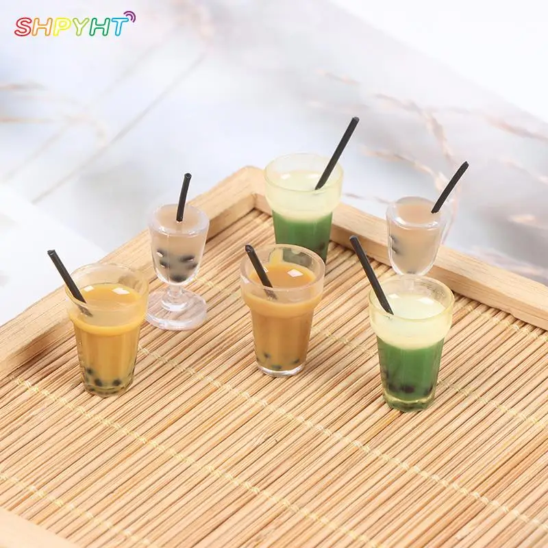 

1PC 1/12 Dollhouse Miniature Food Mini Resin Fruit Bottle Simulation Drink Model Toy For Doll House Decoration