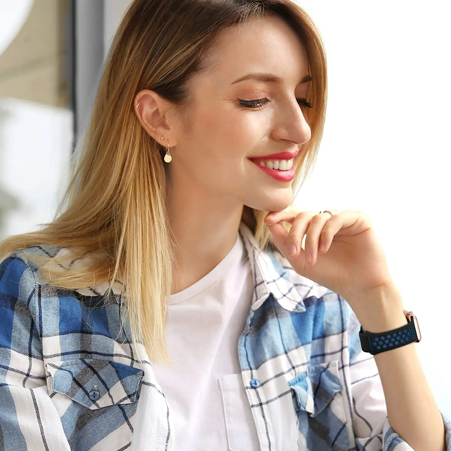 Sport Strap For Apple Watch Band 6 SE 5 4 44mm 40mm Silicone Breathable Belt Bracelet to iWatch Watchband Series 54321 38mm 42mm